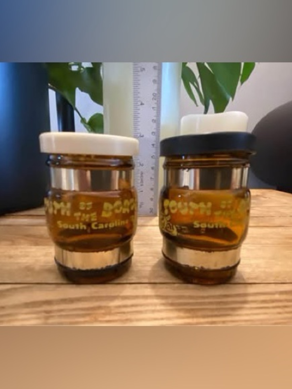 Vintage South of the Border SC Amber Glass Barrel Salt & Pepper Shakers Set